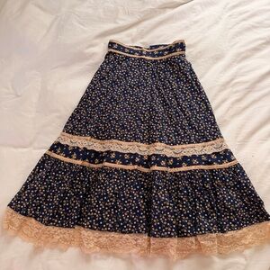 Gunne Sax Navy Floral Maxi Skirt with Cream Lace Trim